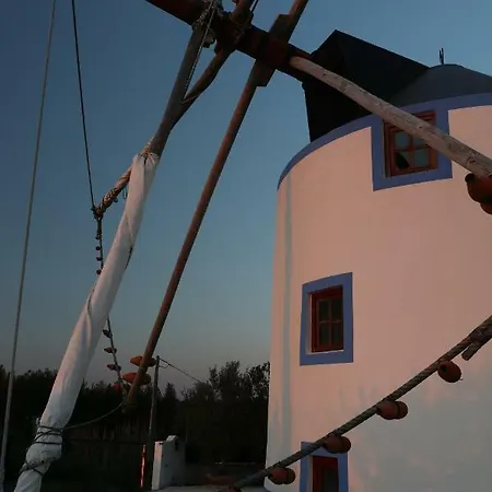 Moinho Das Carrascas Tatil Evi Caldas Da Rainha